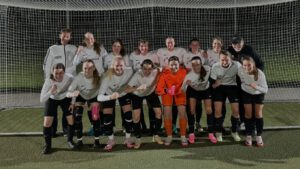 Die Frauen gewinnen ihr Pokal-Halbfinale in Nied.